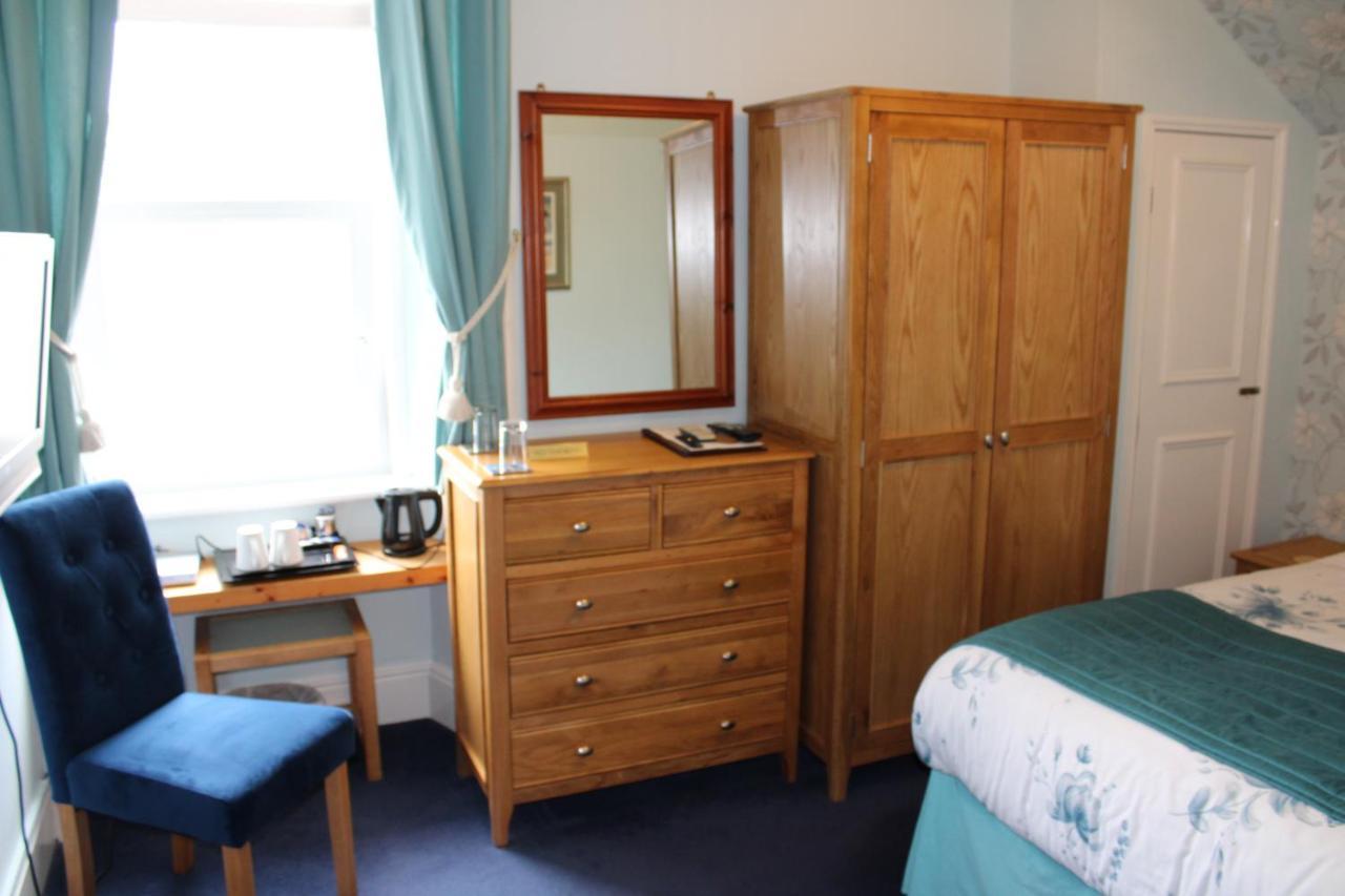 Double Room Bath