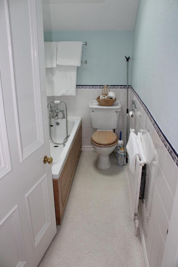 Double Room Bath