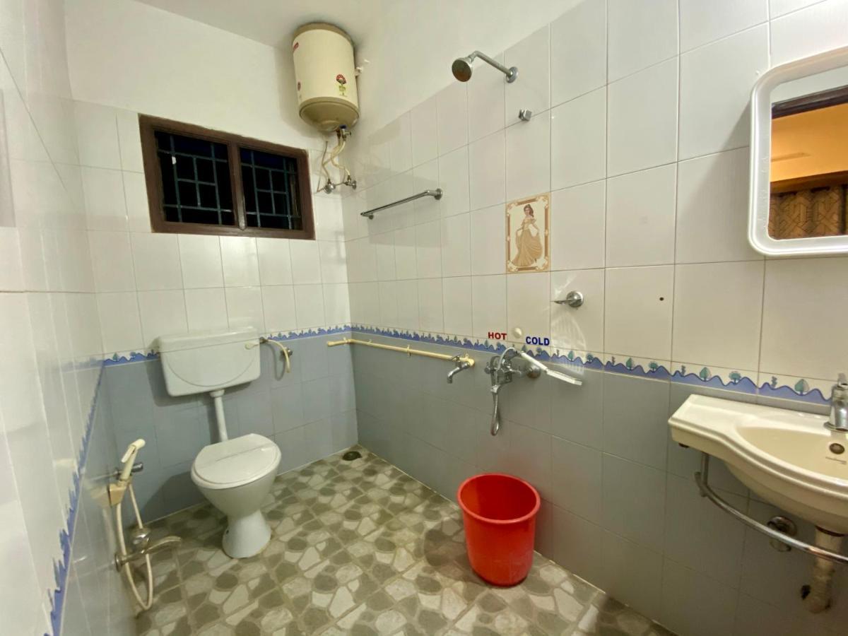 Budget Triple Room