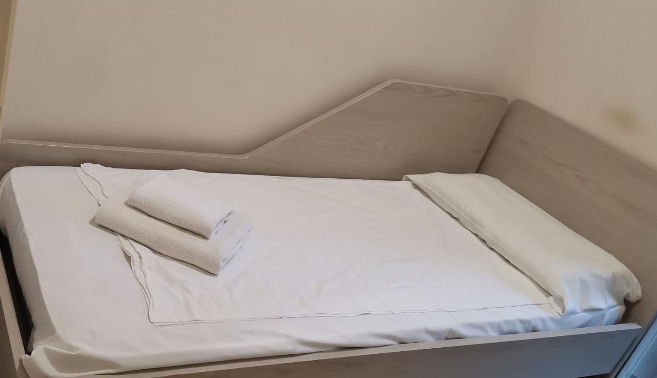 Chambre Simple - Annexe