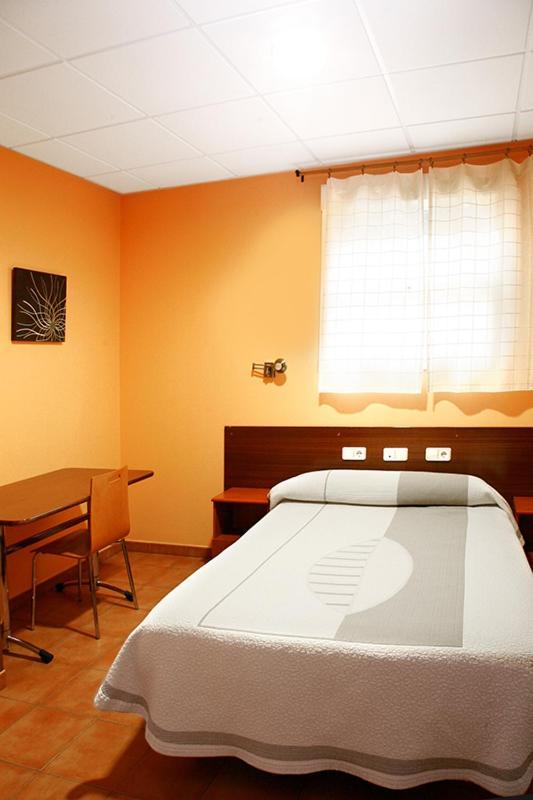 Double Room,1055640628:JPEG