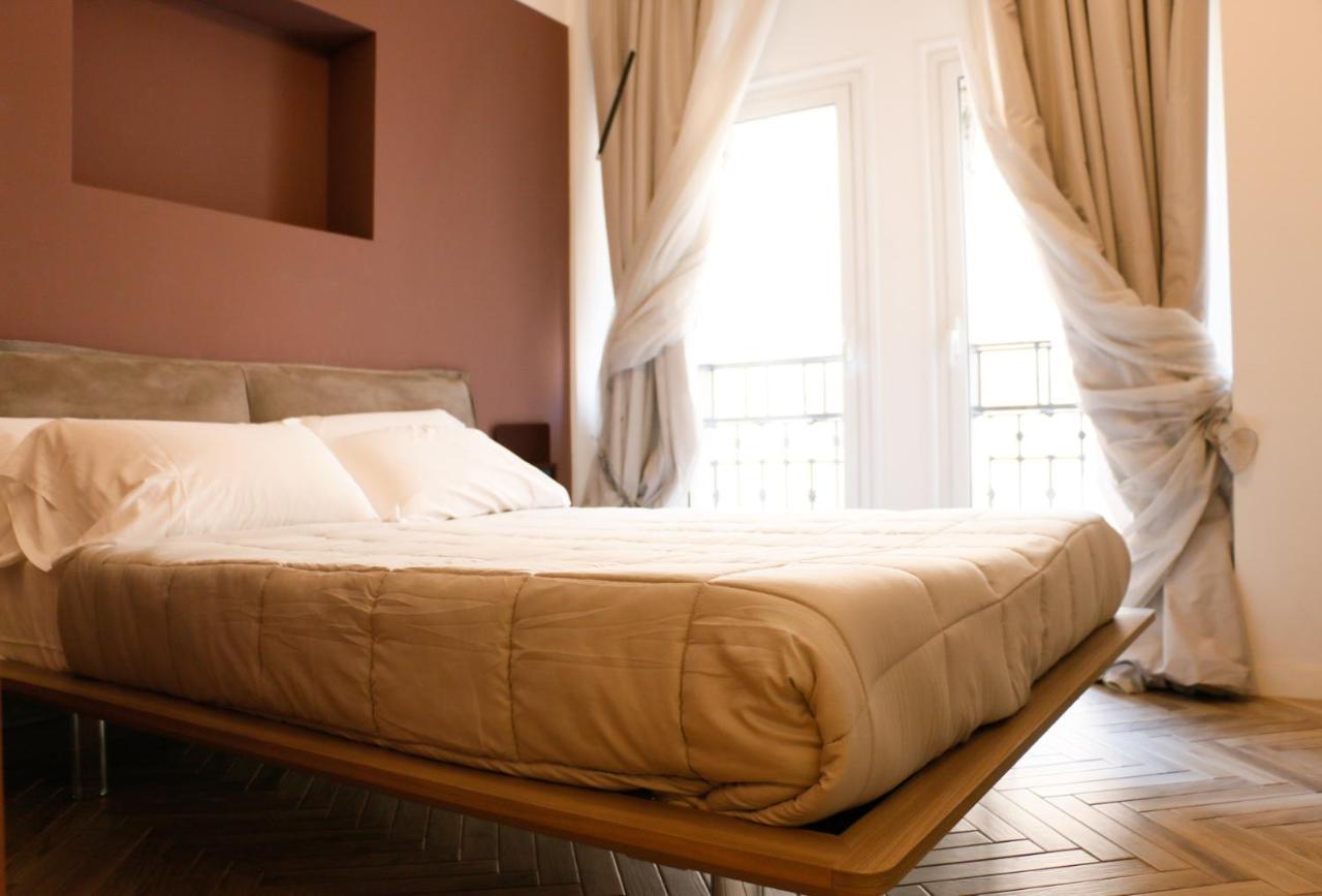 Deluxe Double or Twin Room City View