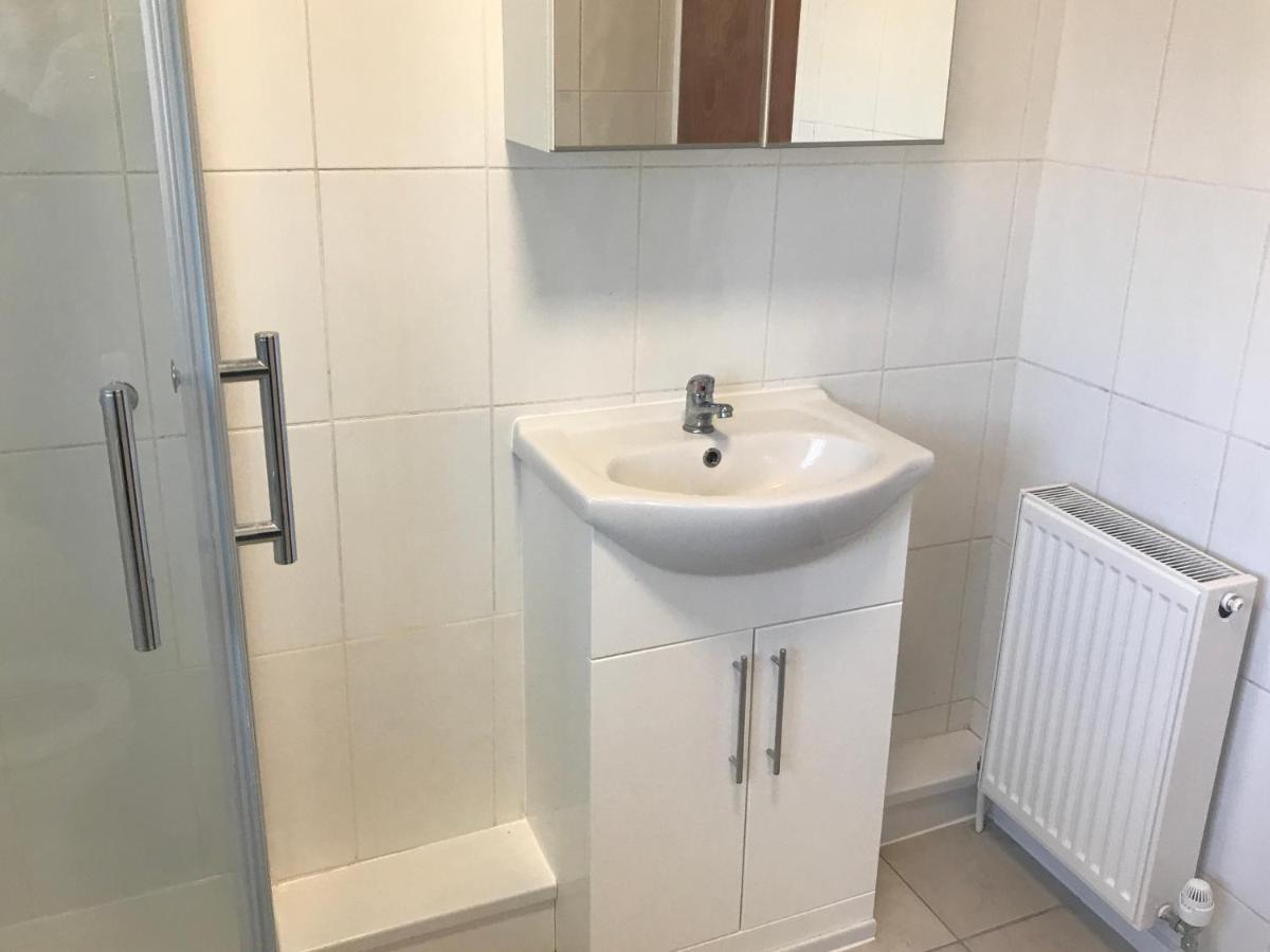Small Single Room