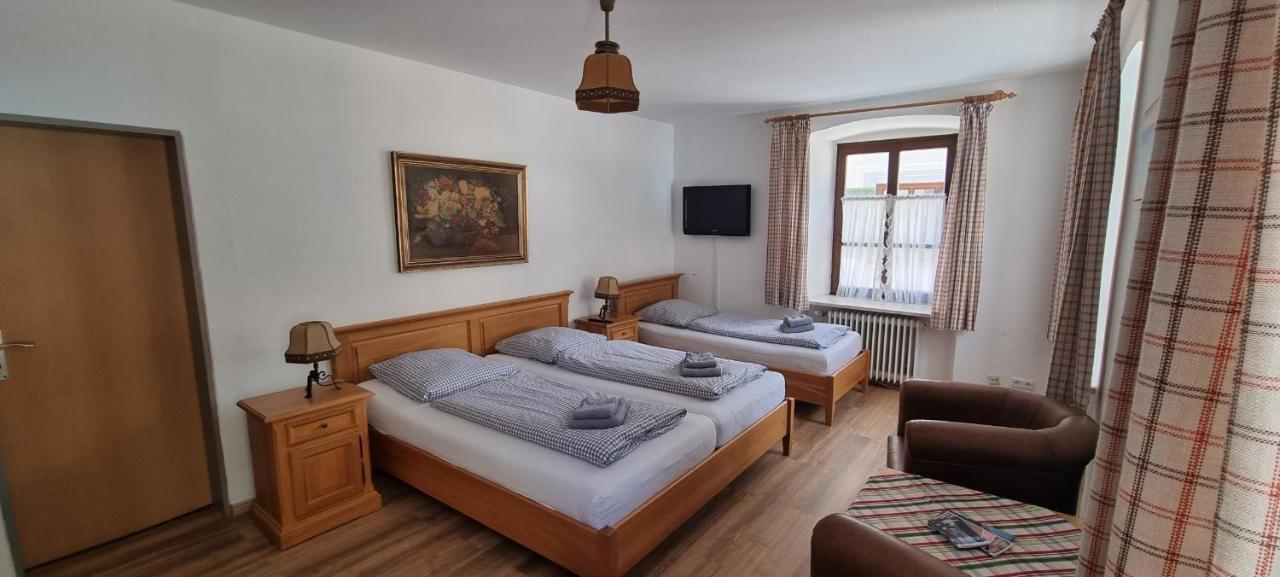 Triple Room with Shared Bathroom