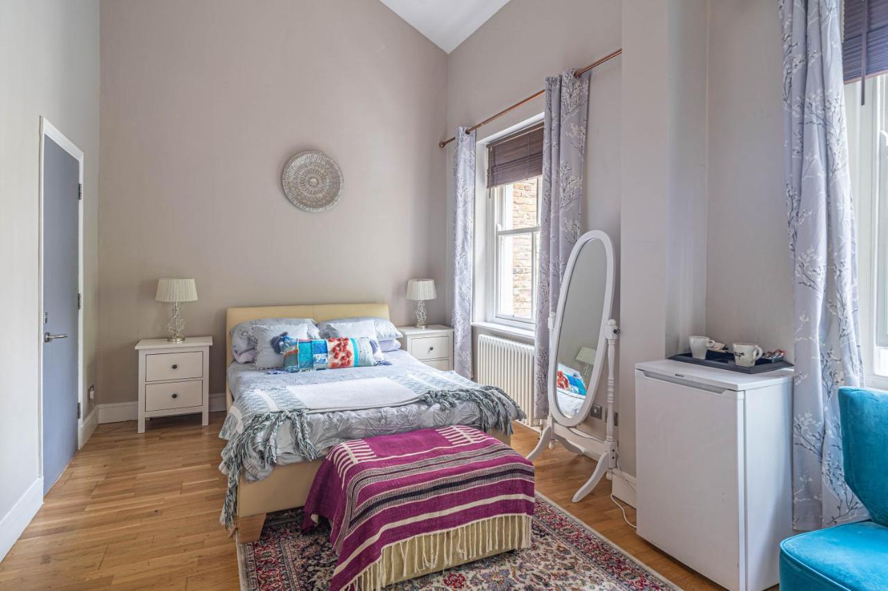 Standard Double Room Private Bathroom