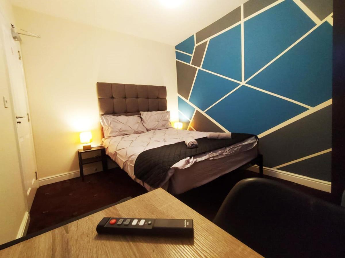 Double Room with Shared Bathroom,1158649625:JPEG