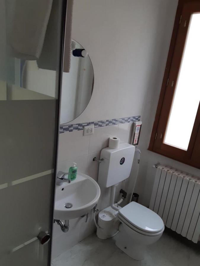 Double or Twin Room,1203185146:JPEG