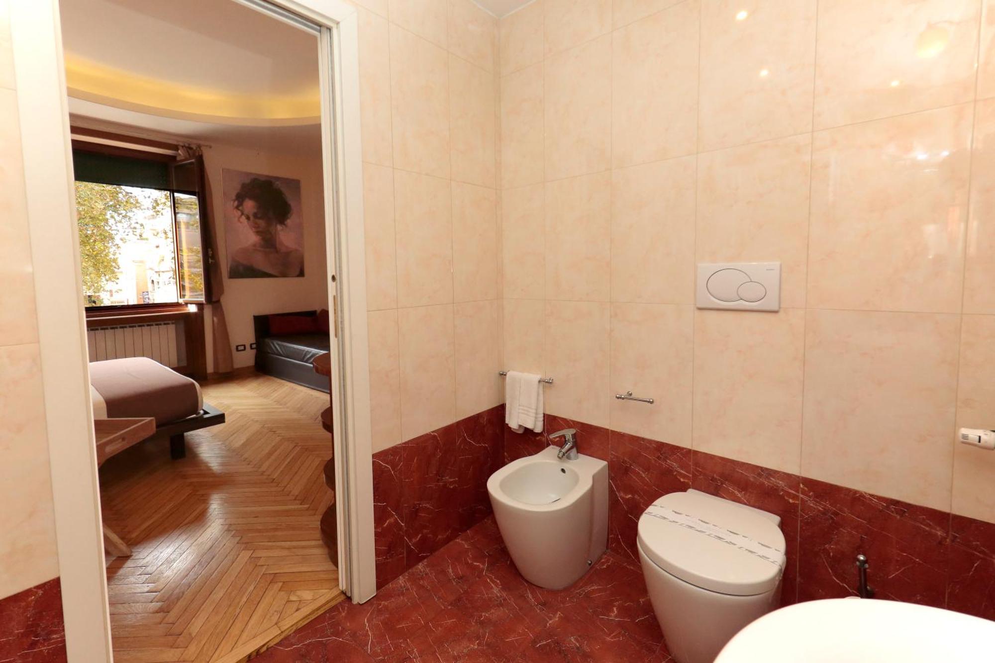 Comfort Triple Room