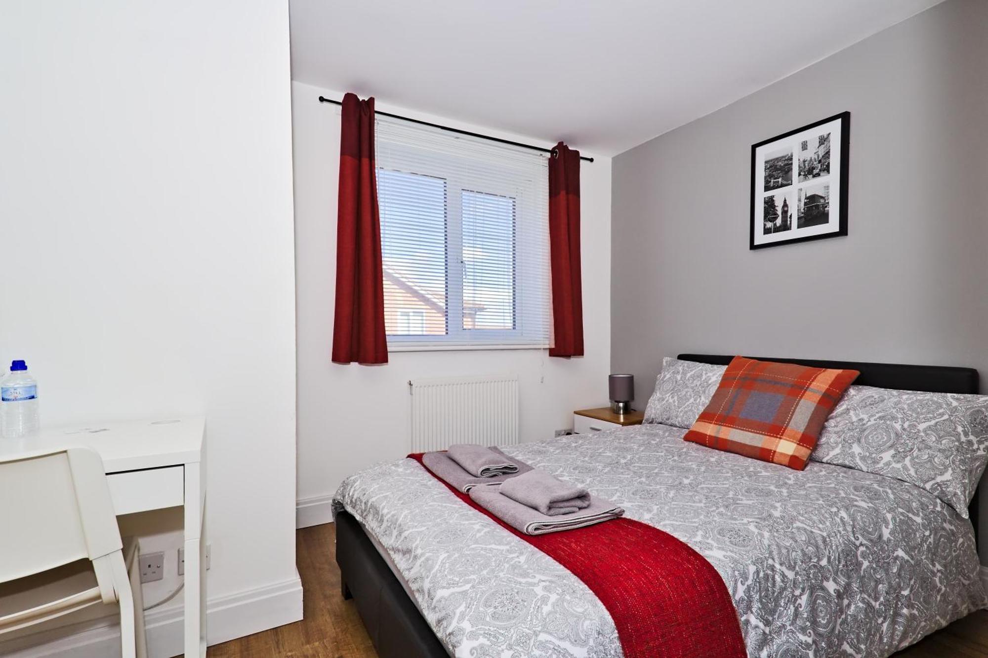 Double Room Private Bathroom