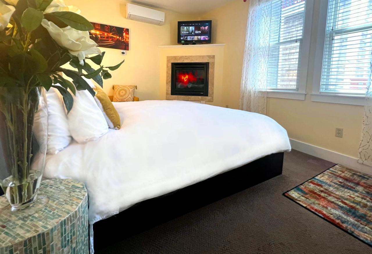 King Room Fireplace