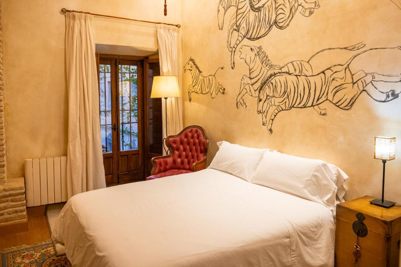Double Room,1320129367:JPEG
