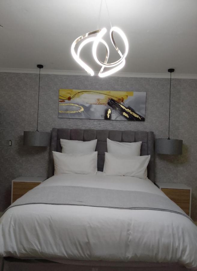Deluxe Double or Twin Room with Pool View