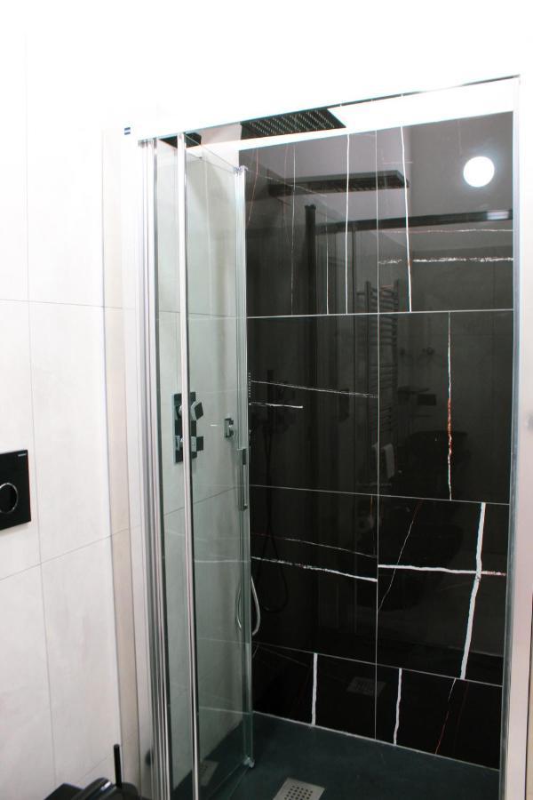 King Room Spa Bath