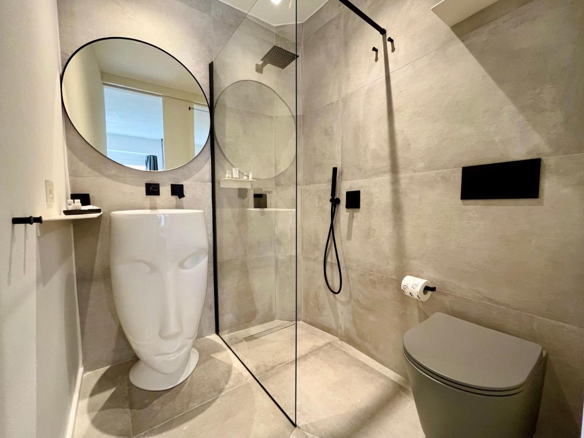 Double Room with Balcony,1347757358:JPEG