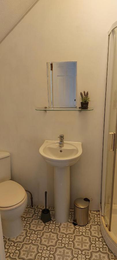 Small Single Room