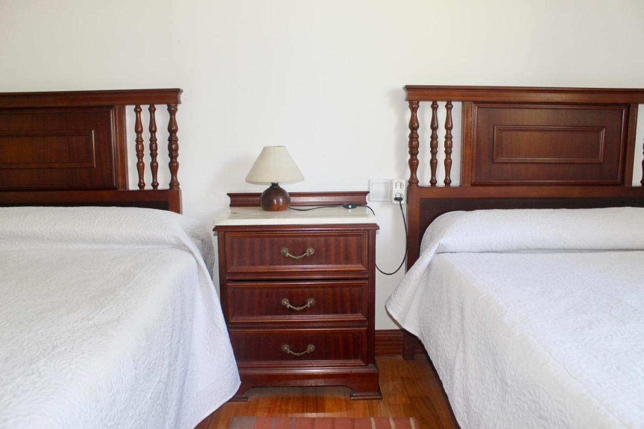 Budget Twin Room,1354760831:JPEG