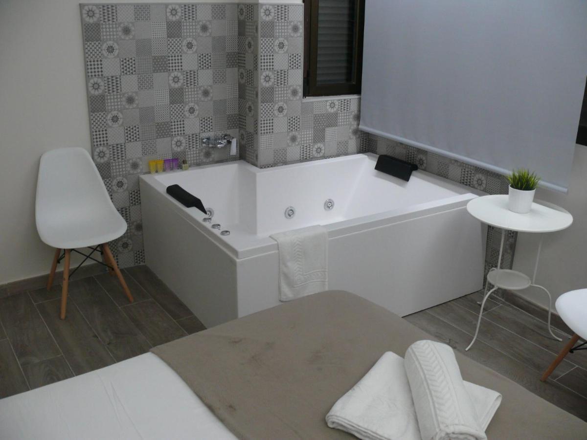Habitación Doble con bañera de hidromasaje