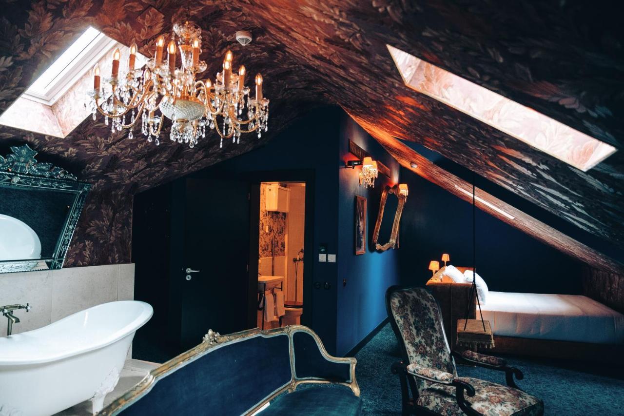Suite avec Baignoire