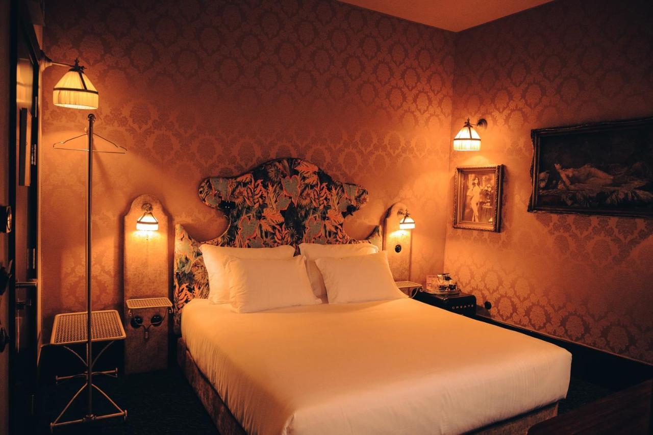 Chambre Double Secret