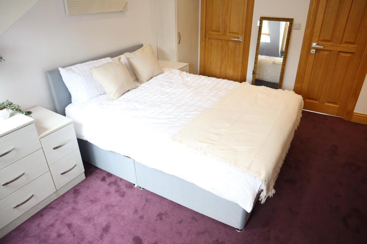 Deluxe Double Room Private Bathroom