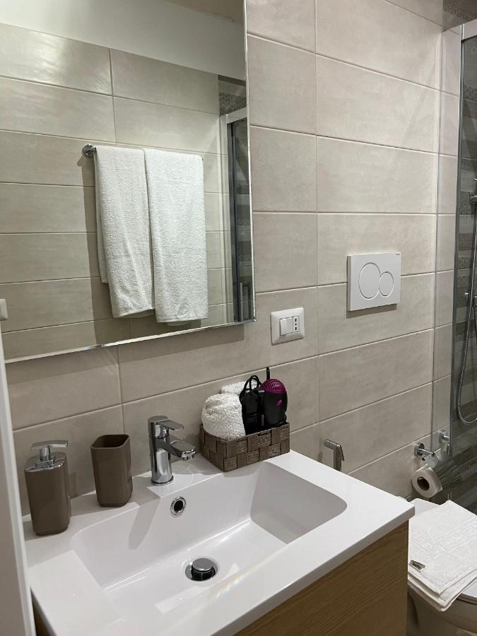 Double Room,1463321713:JPEG