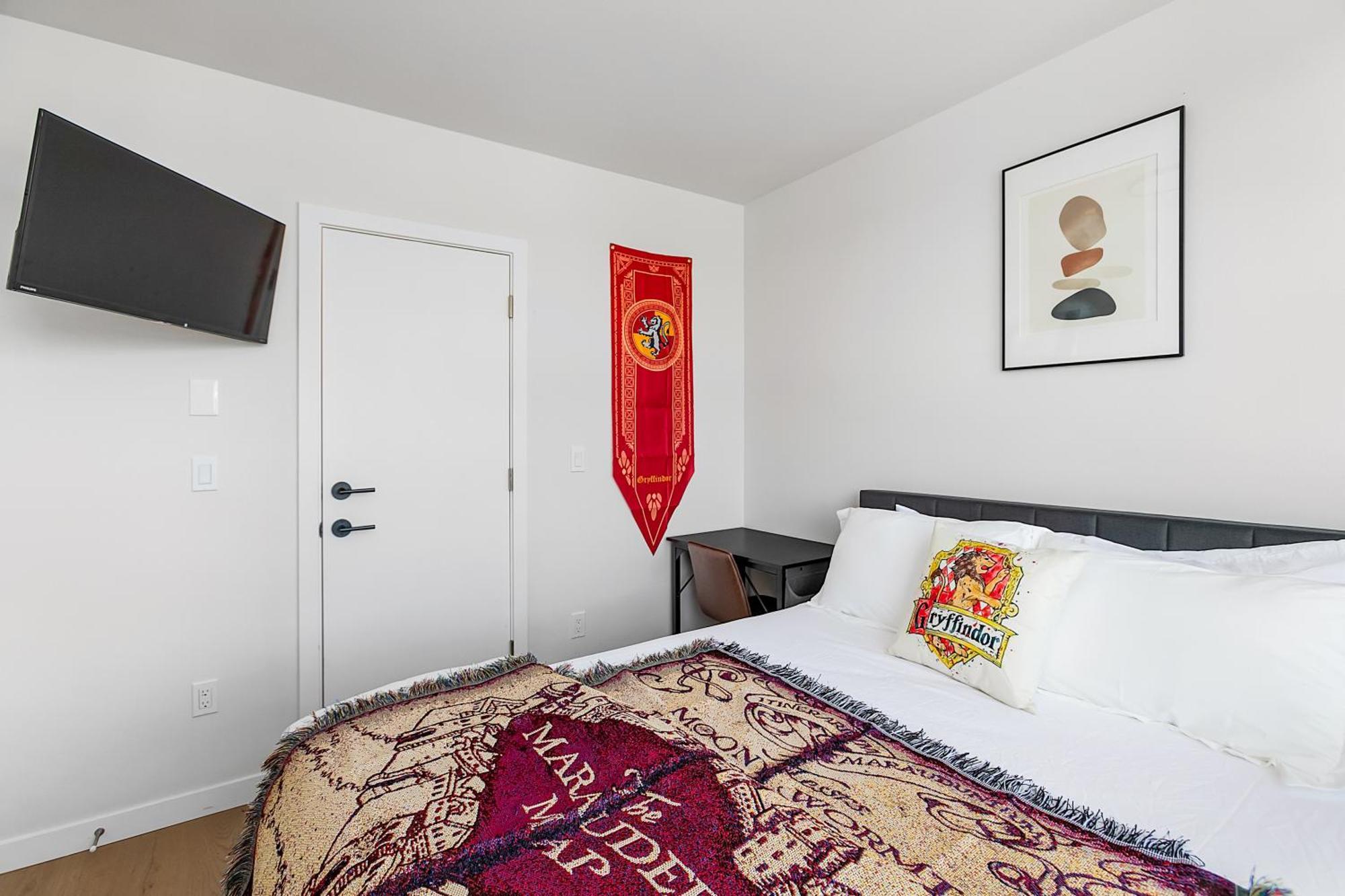 Double Room Private Bathroom