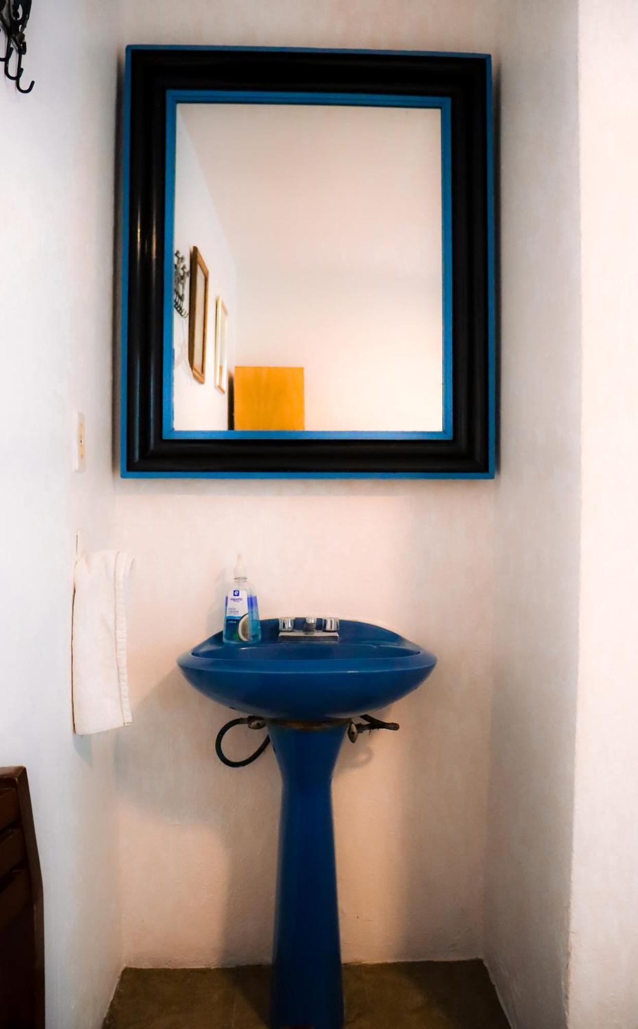 Twin Room Private Bathroom