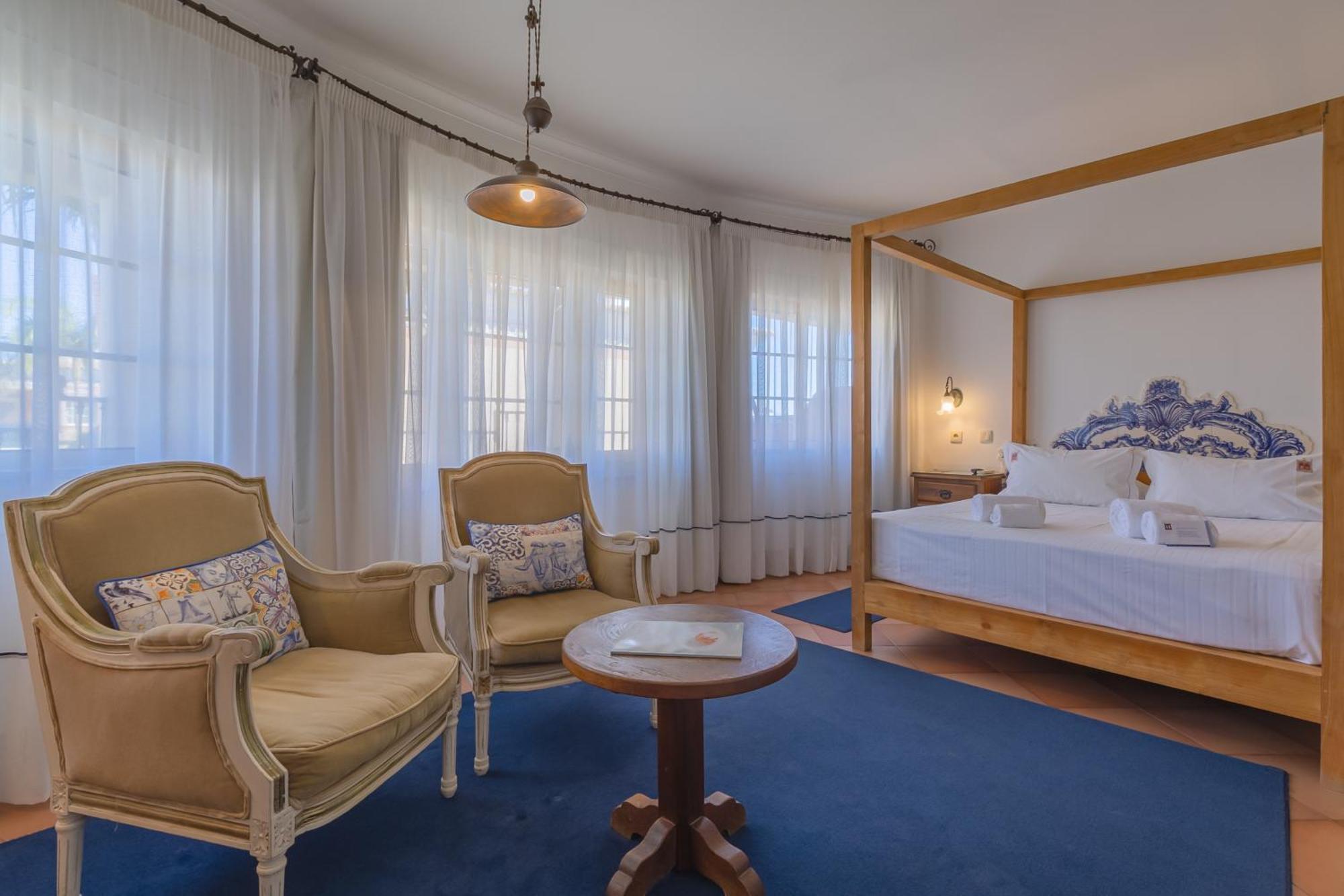 Romantic Junior Suite Main House