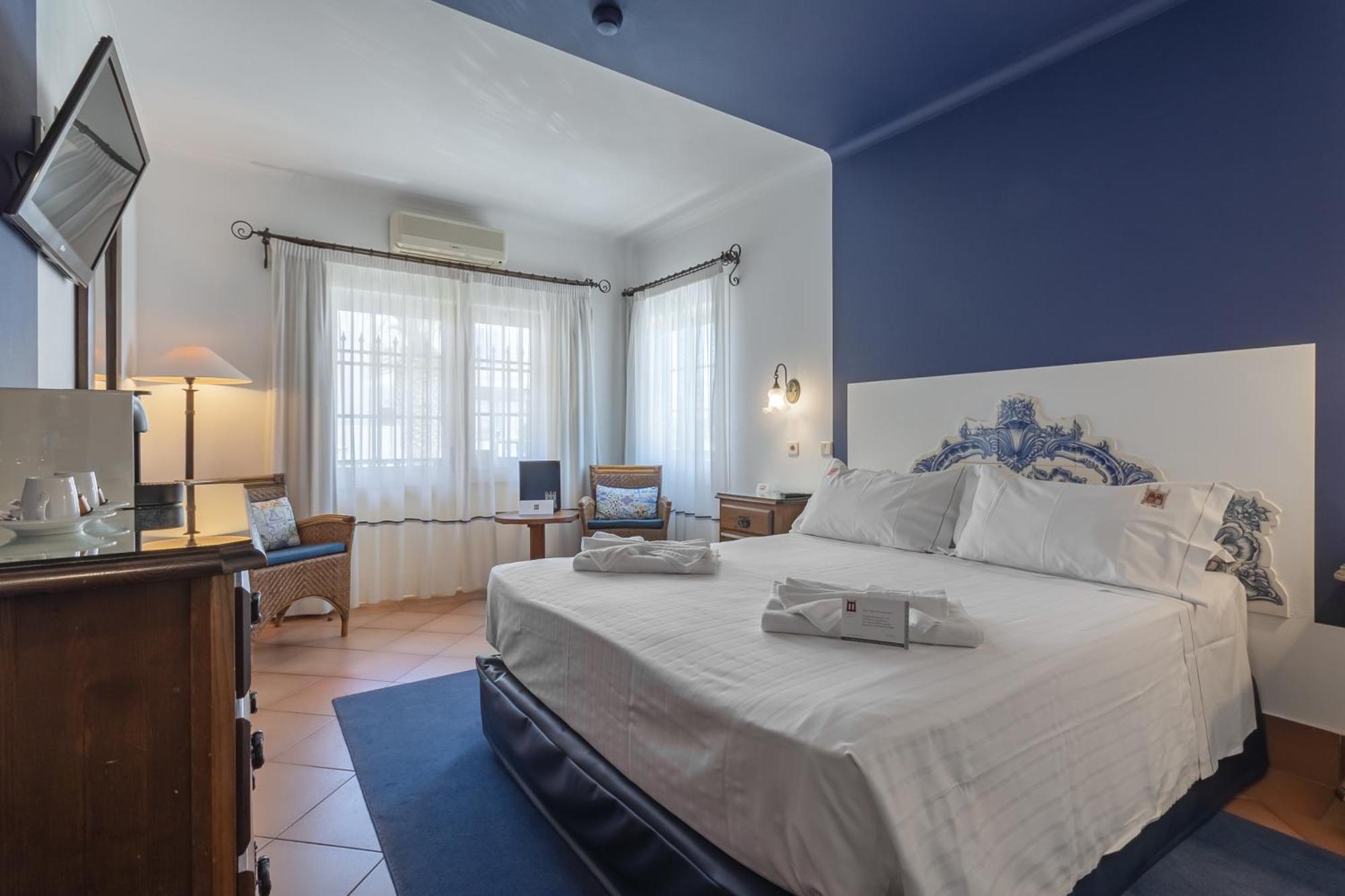 Double Room / Twin with City View - Main House