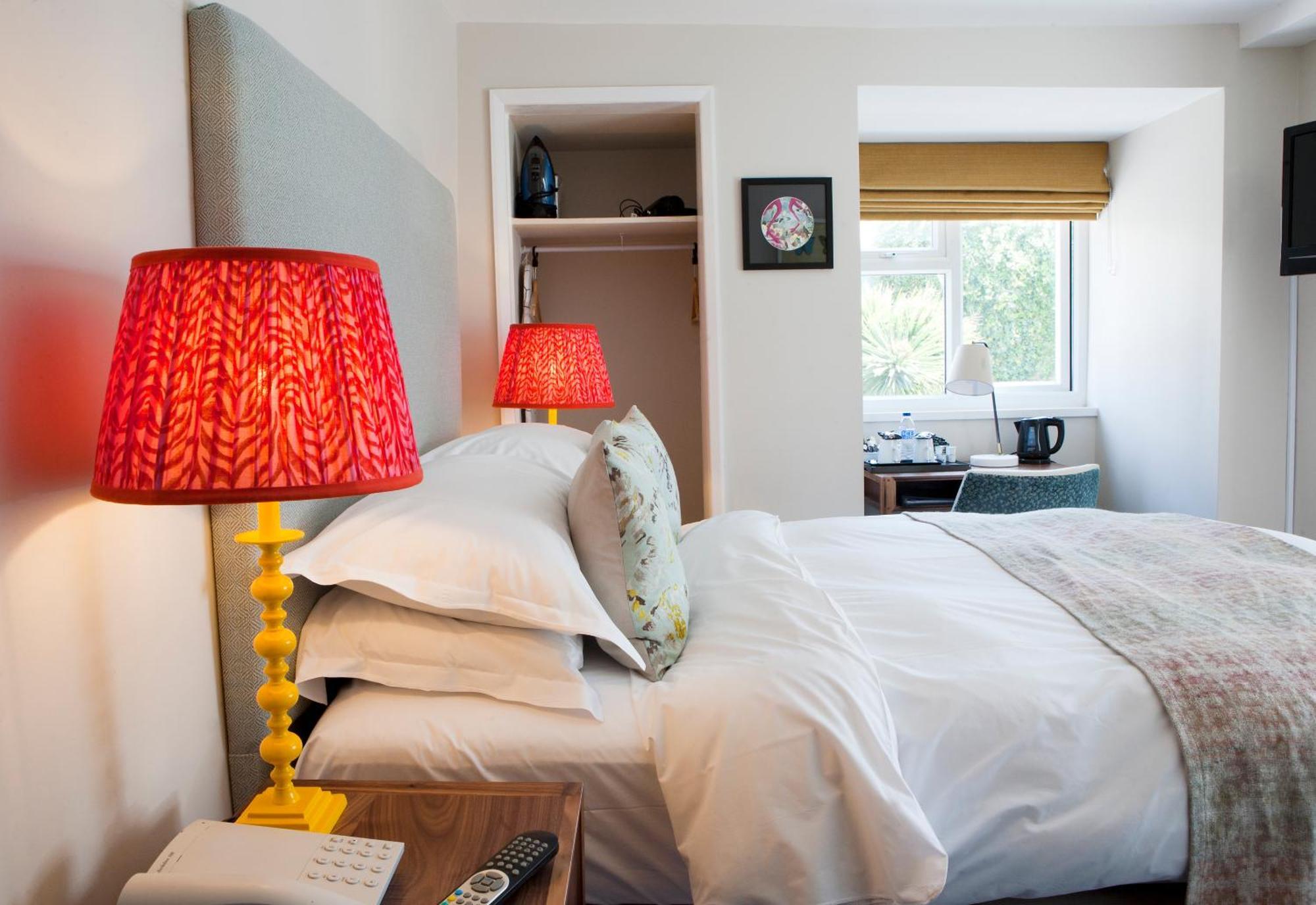 Compact Double Room,1552049500:JPEG