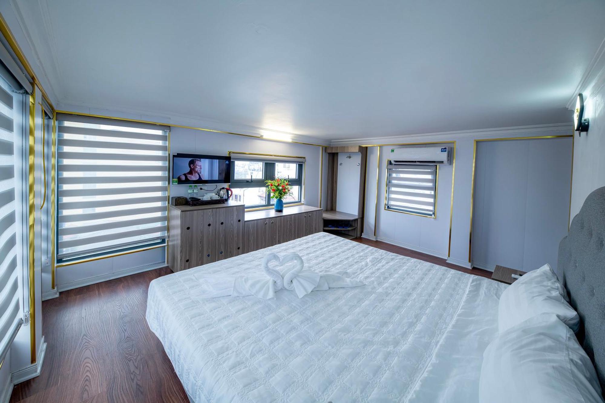 Suite City View