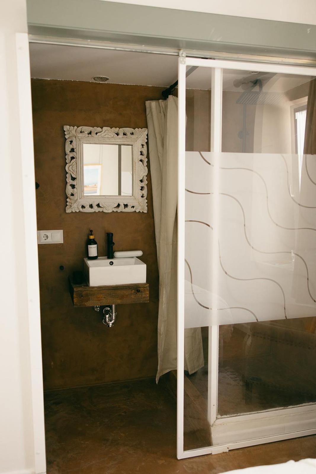 Chambre Double avec Salle de Bains Privative