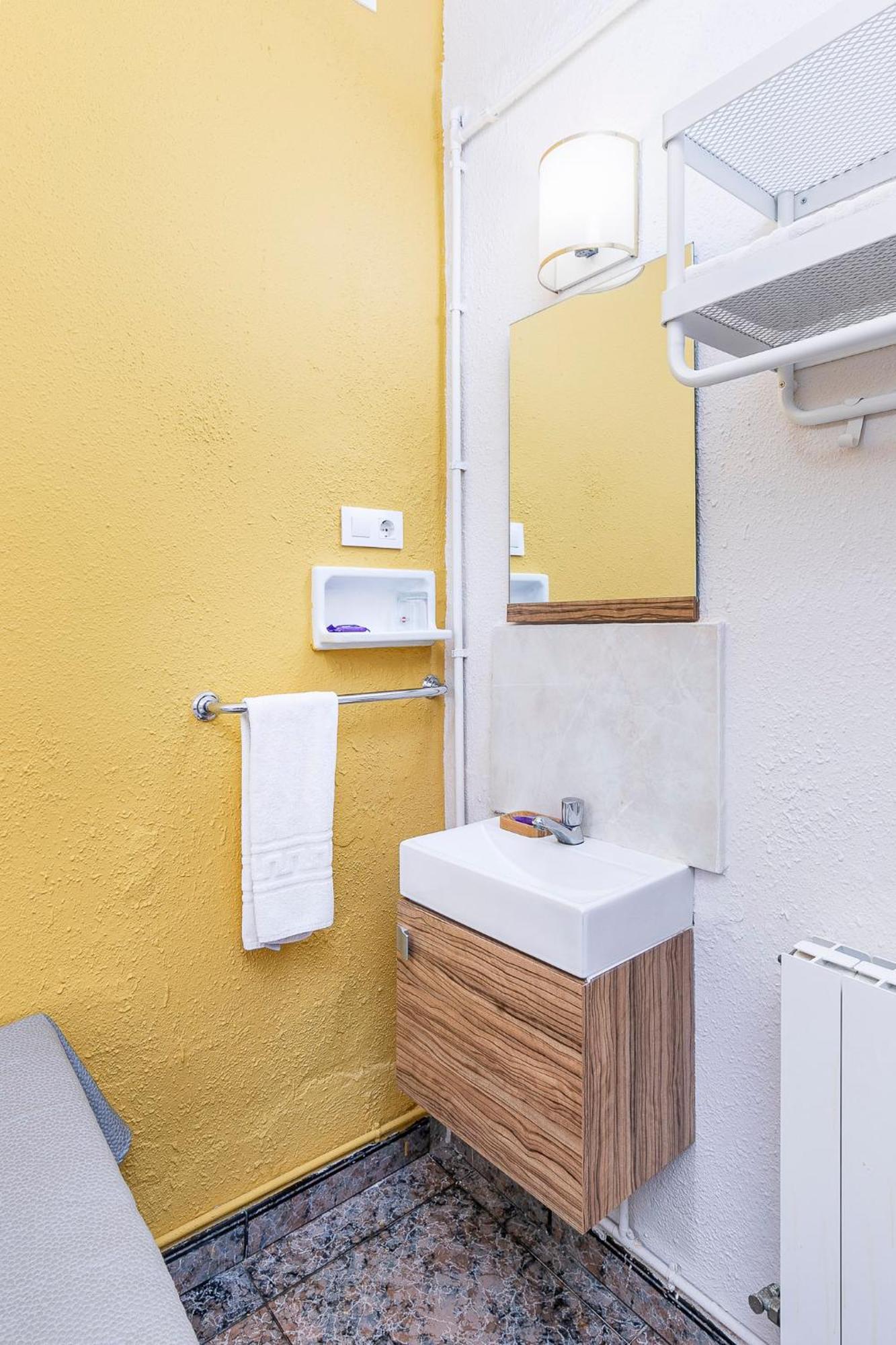 Single Room