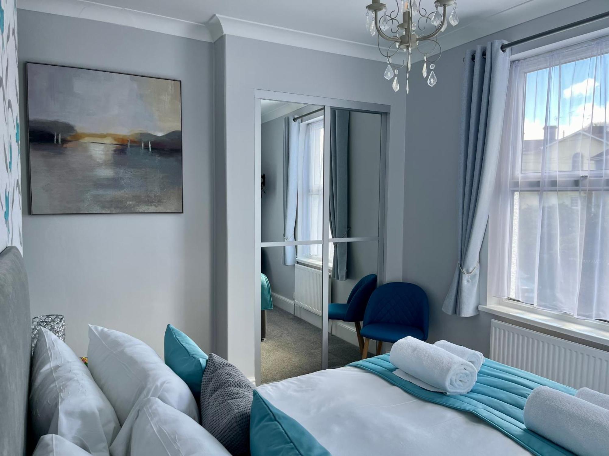 Superior King Room