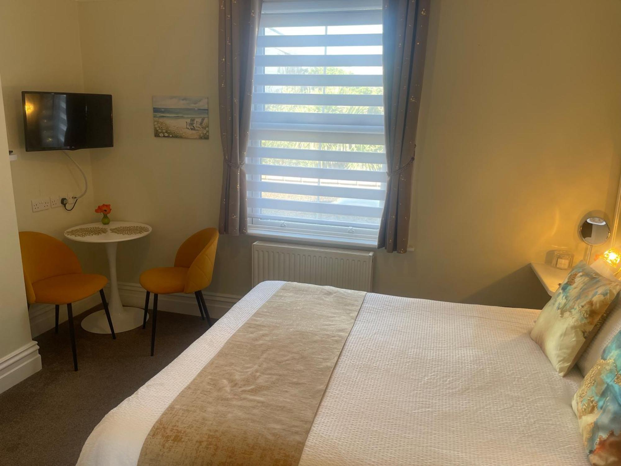Superior King Room