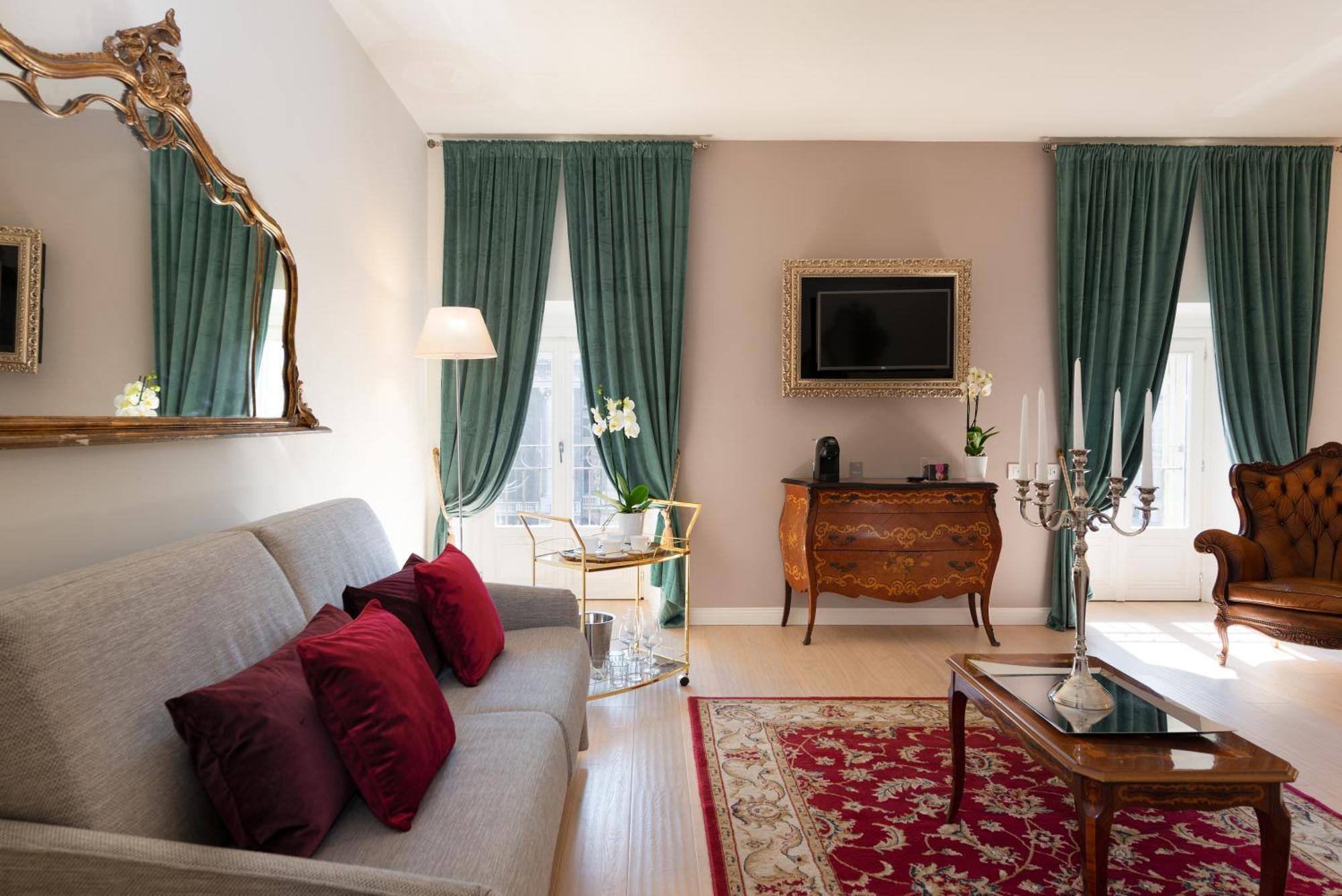 Deluxe Double Room Castle View