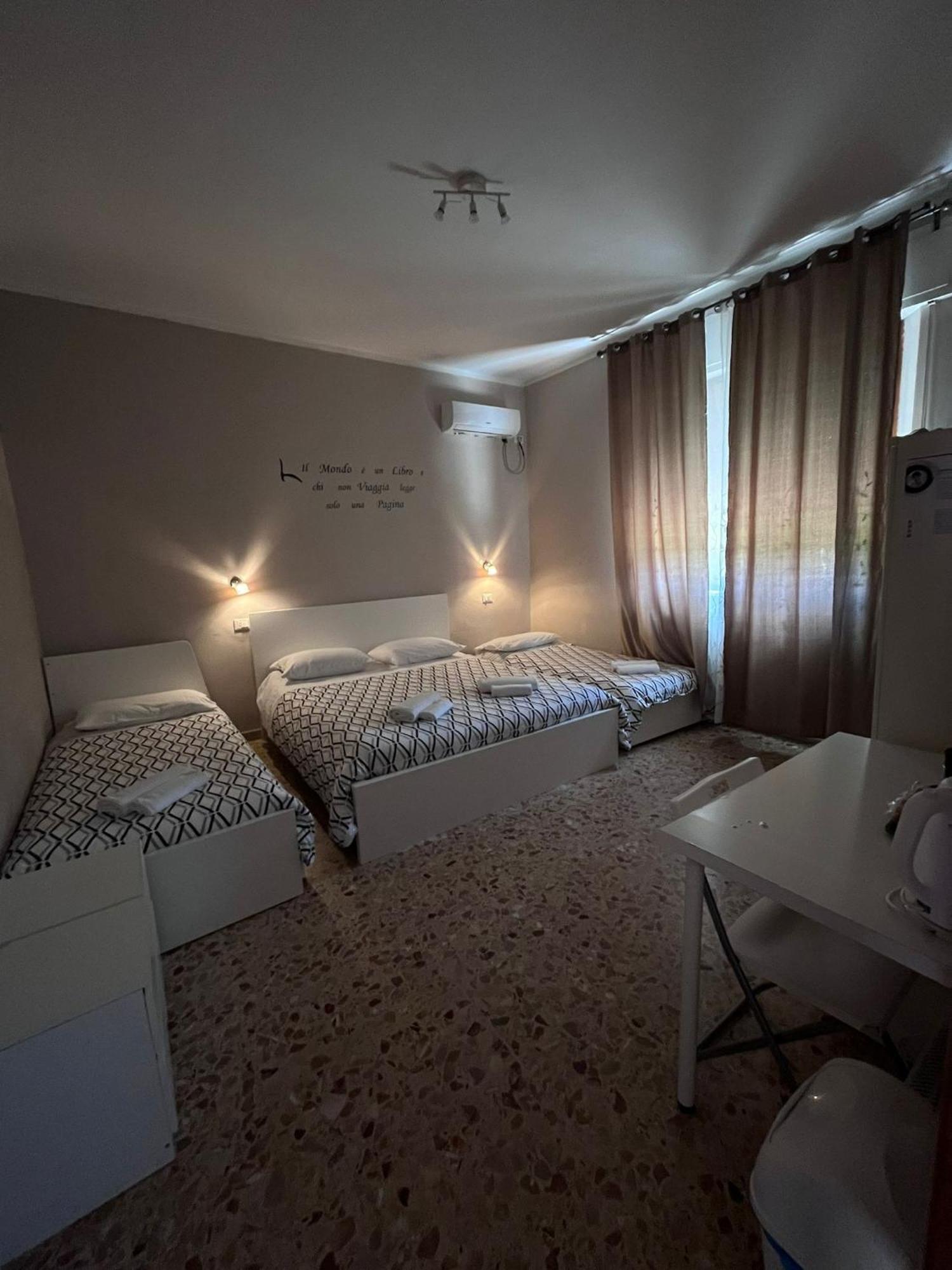 Quadruple Room Private Bathroom