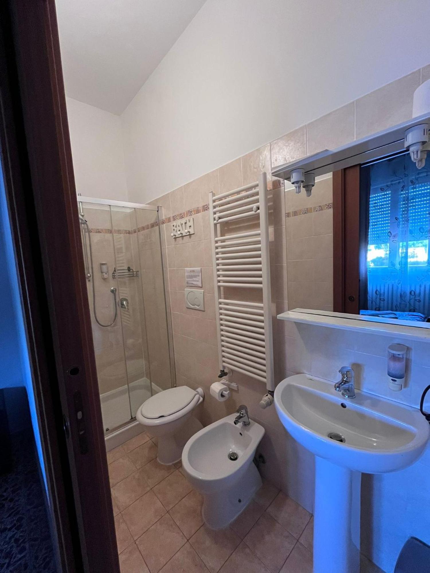 Double Room Private Bathroom