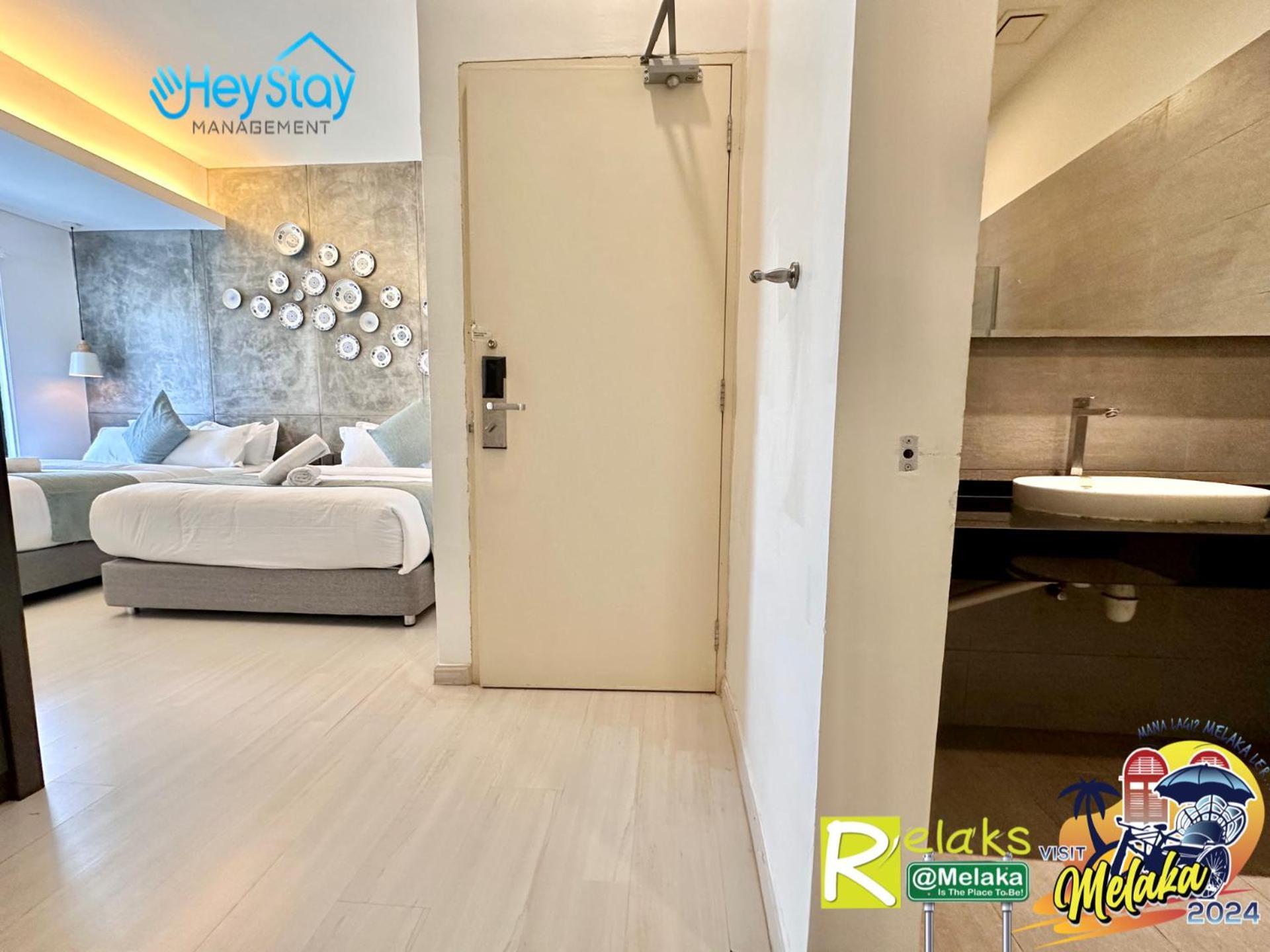 Deluxe Double Room with Bath,1595926118:JPEG