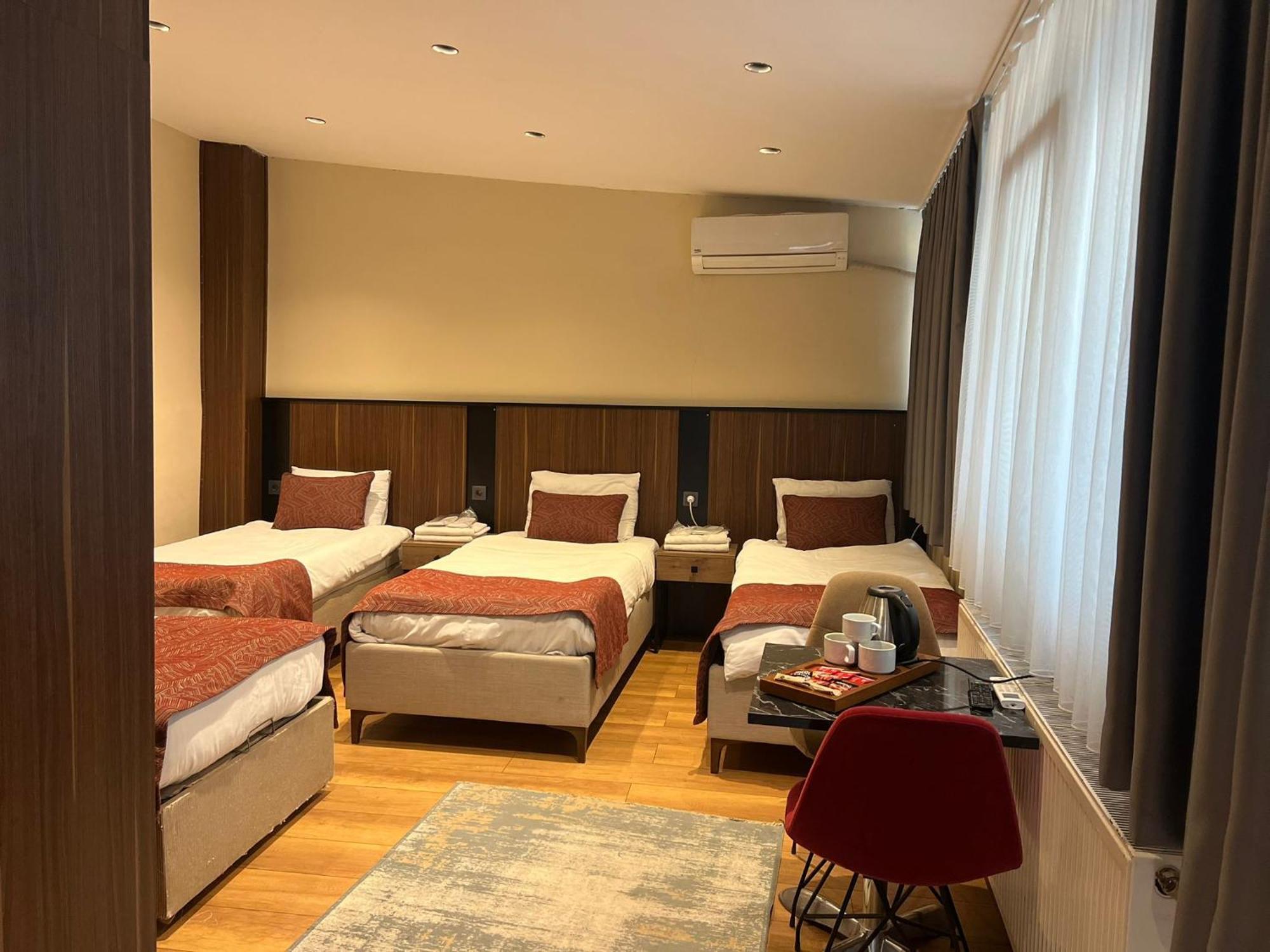 Economy Quadruple Room