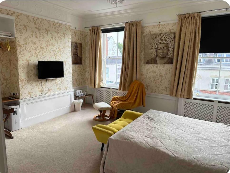 Double Room,1617802150:JPEG