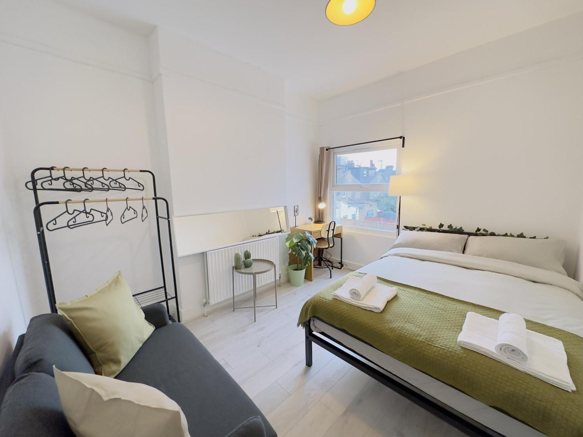Chambre Double avec Salle de Bains Commune