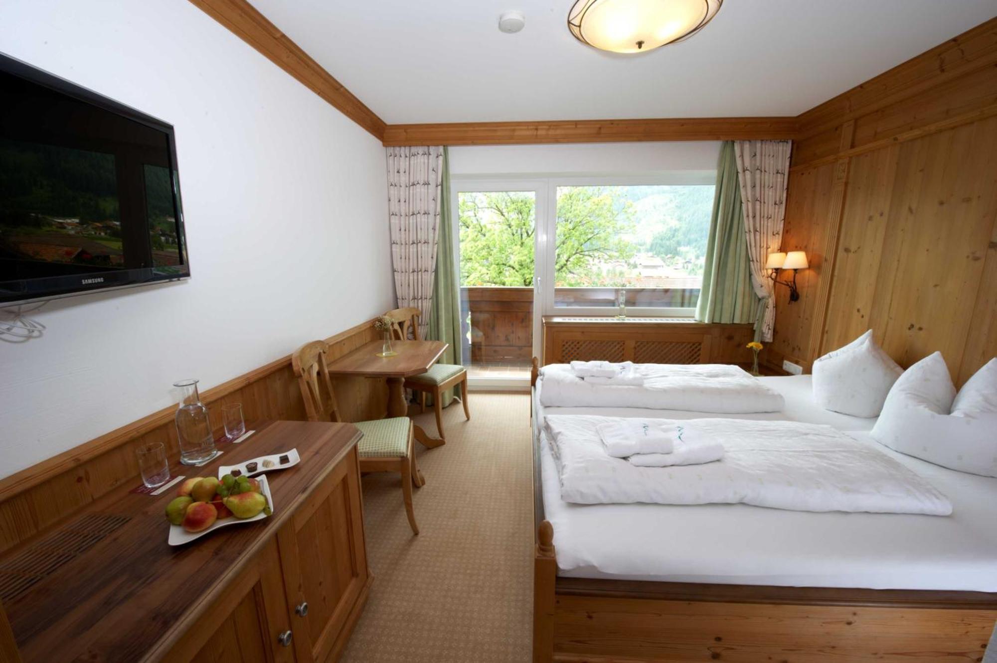 Double Room with Private Bathroom