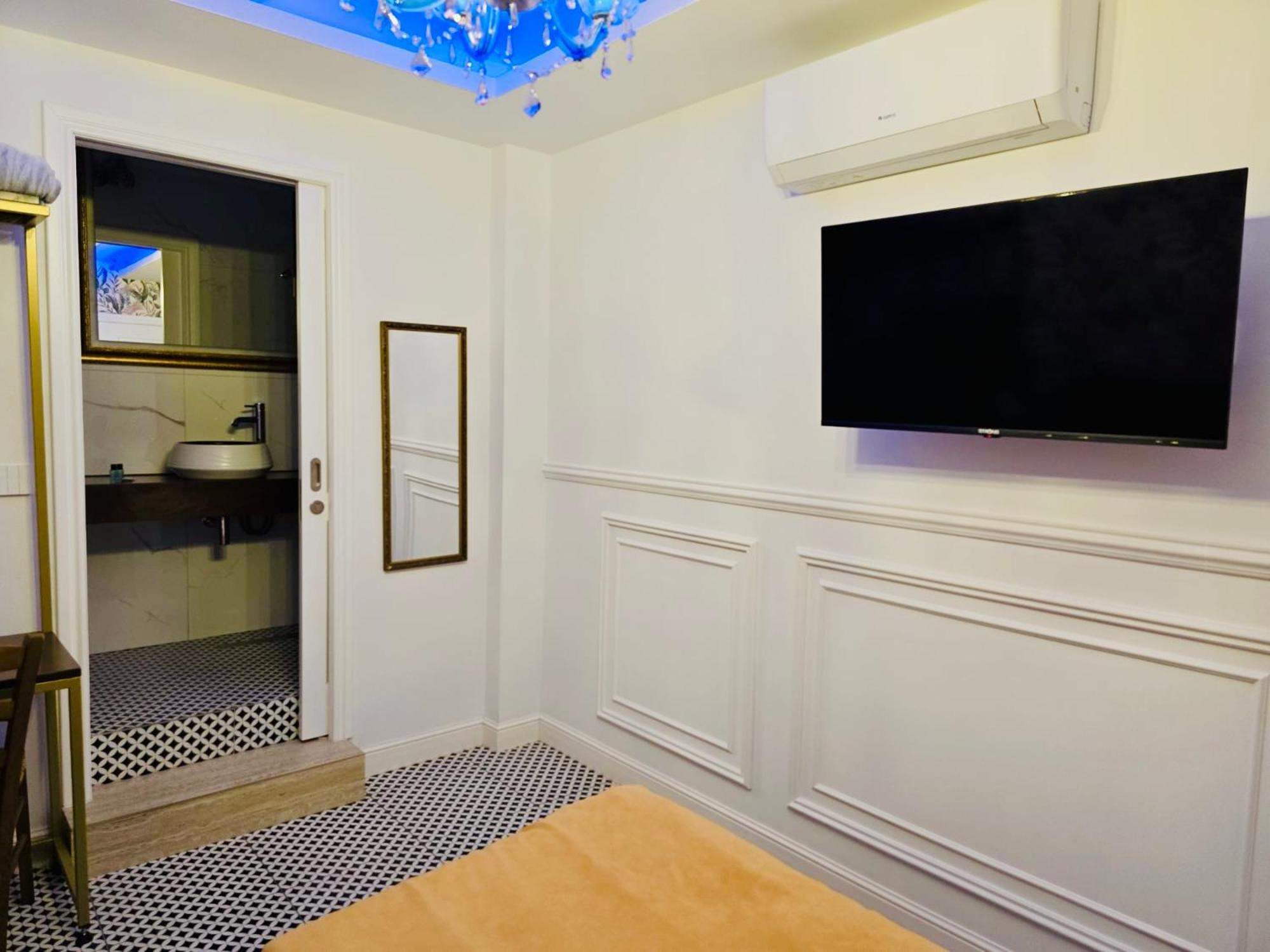 Single Room,1636003787:JPEG