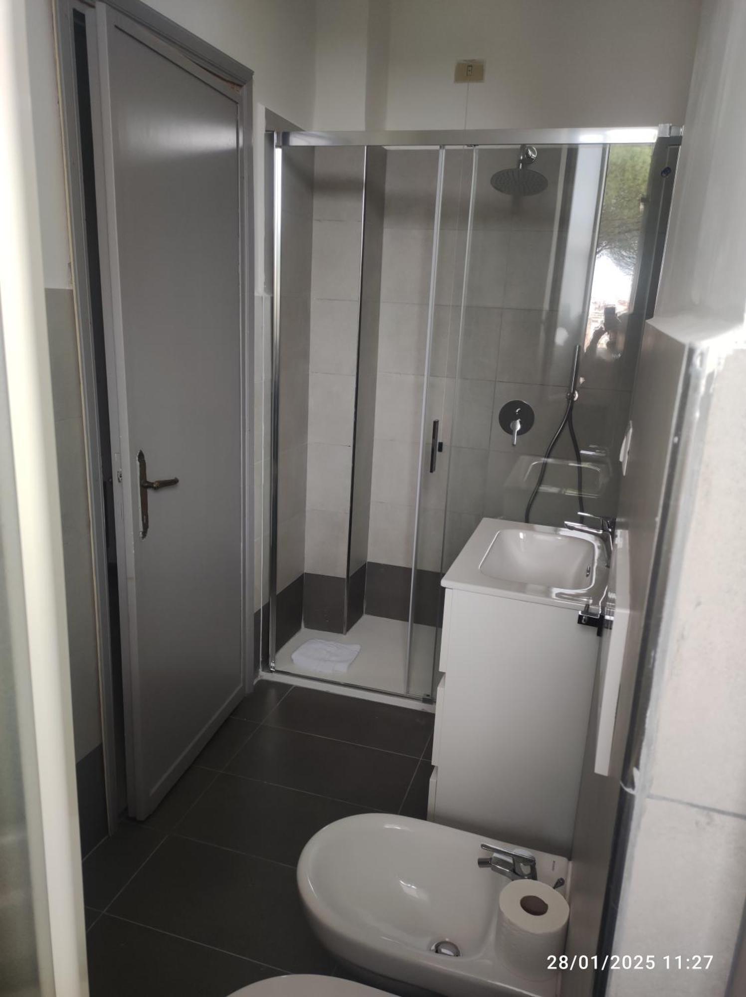 Standard Single Room,1642328213:JPEG