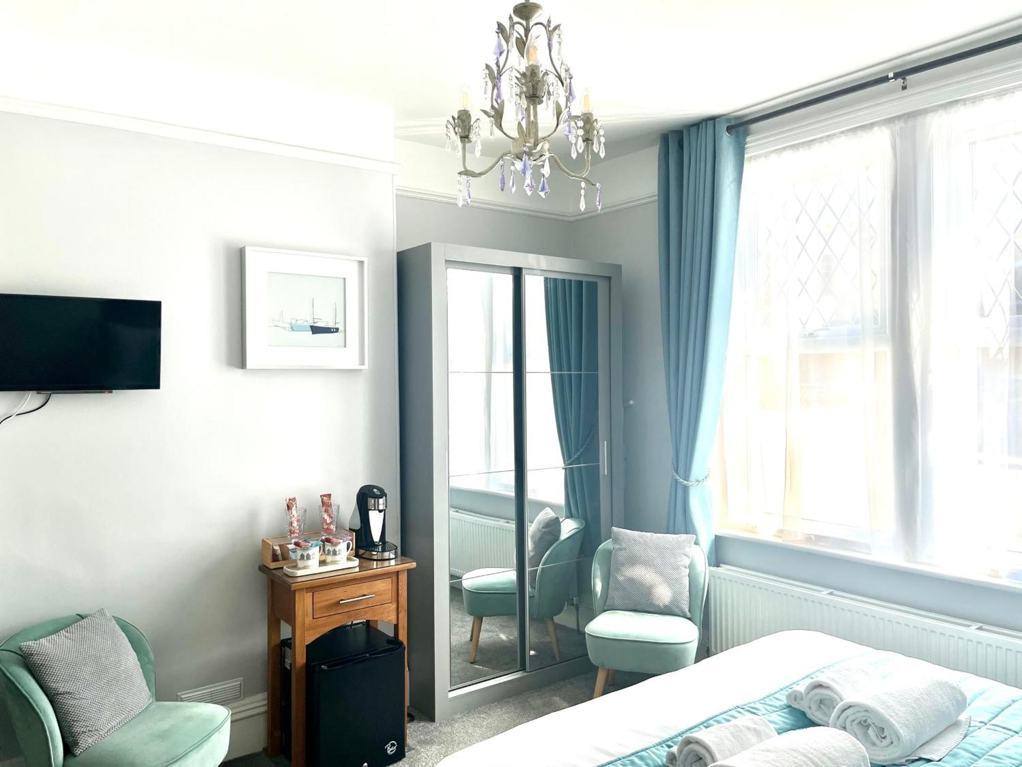 Superior King Room