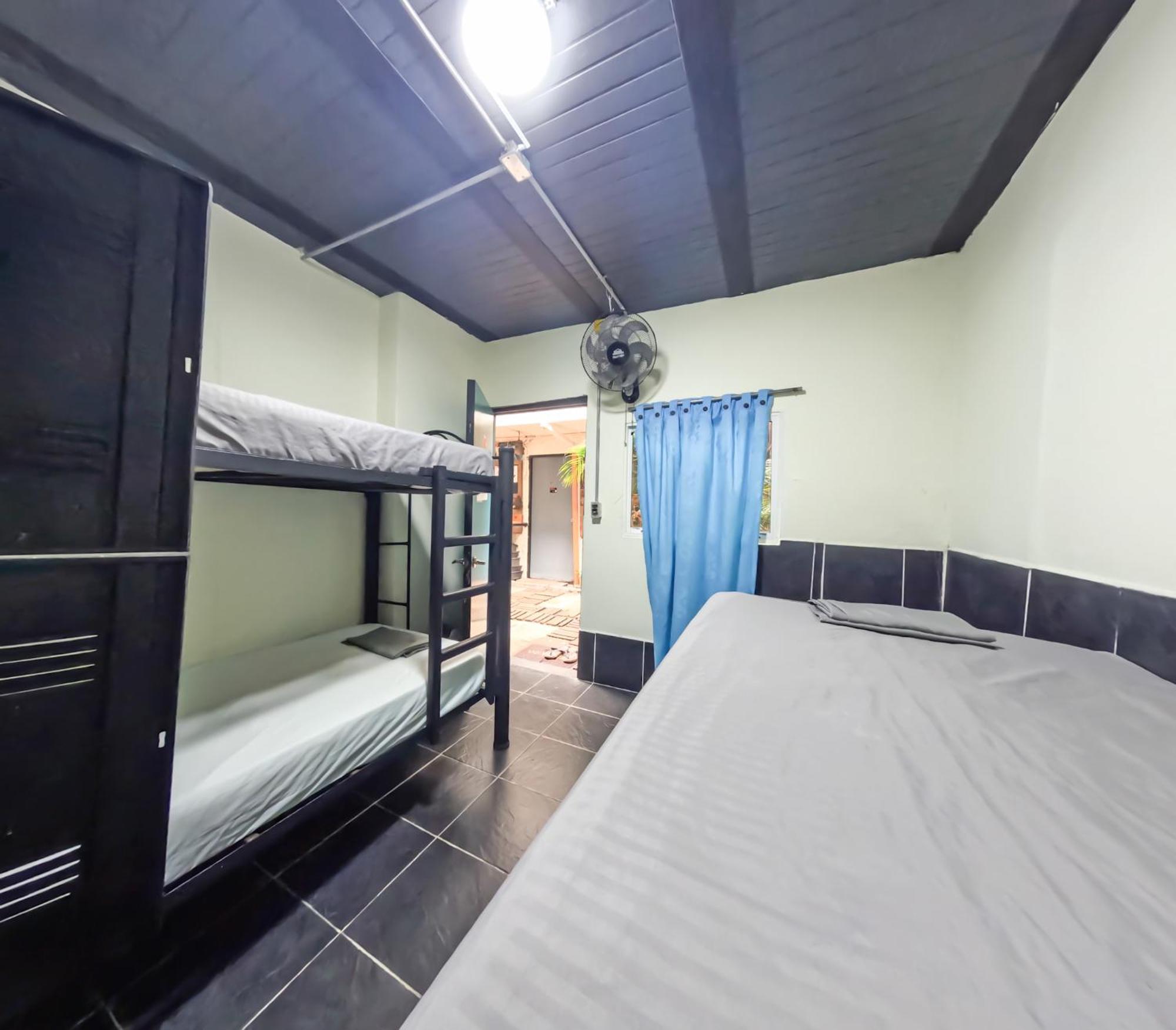 Habitación Doble con baño compartido