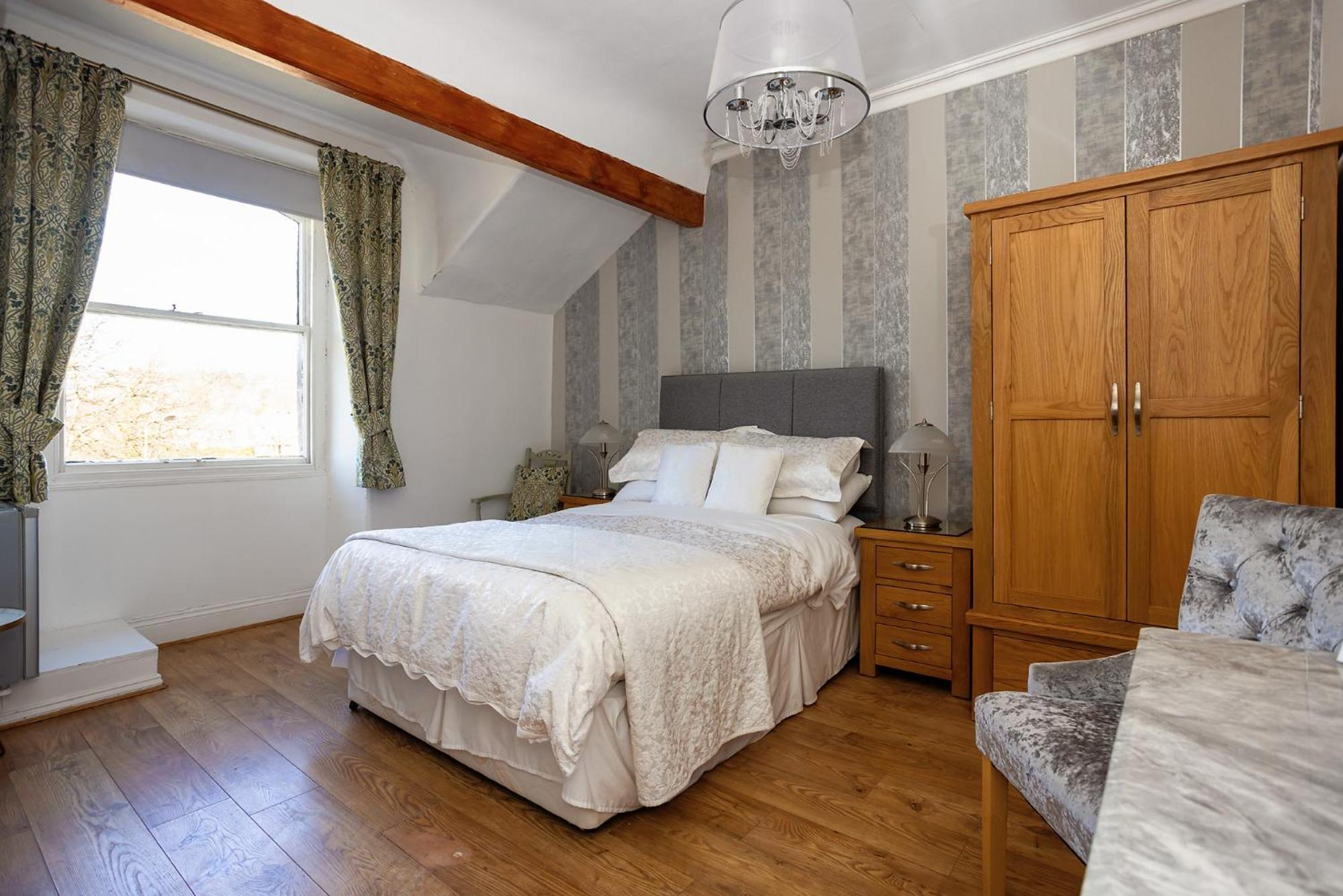 Double Room with Private Bathroom,1661705500:JPEG