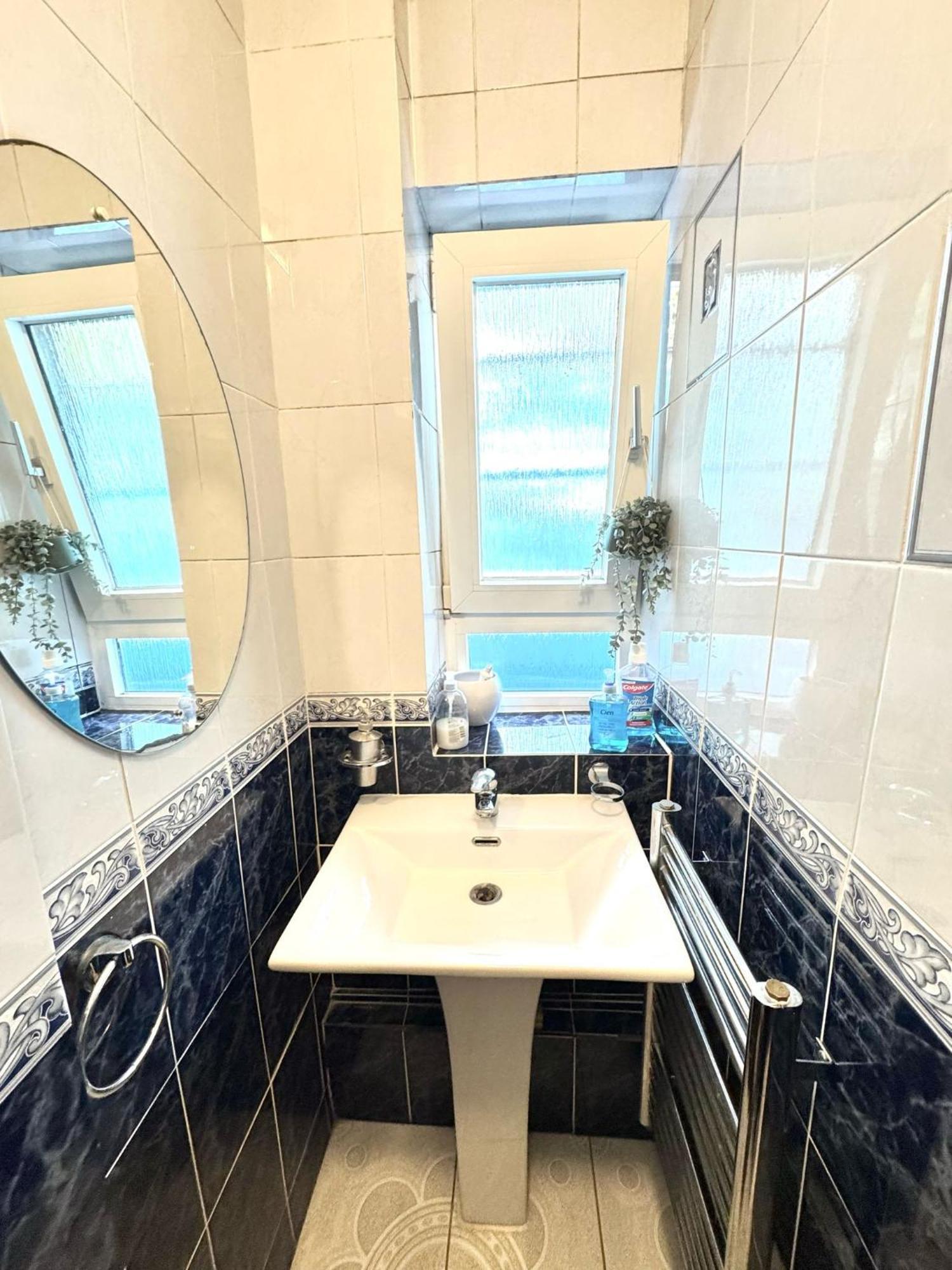 Large Double Room