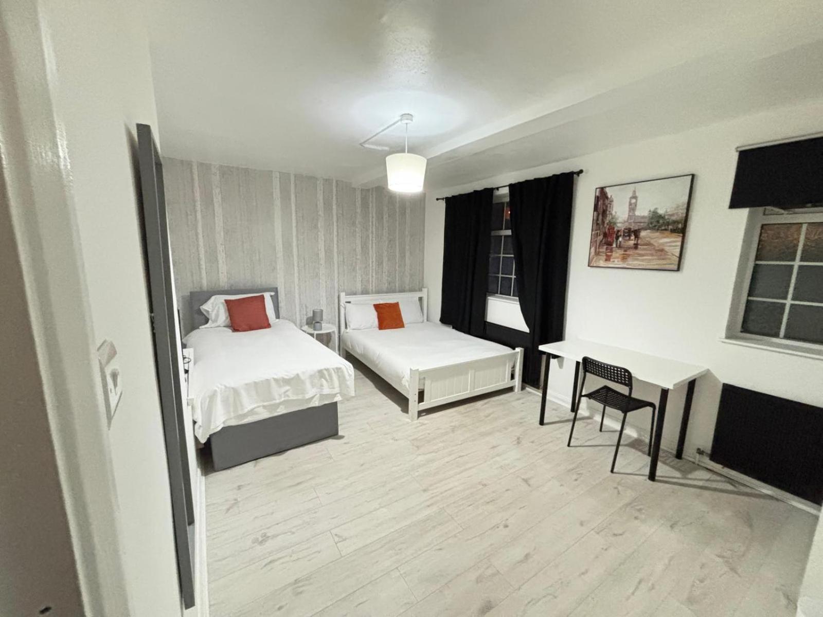 Basic Triple Room